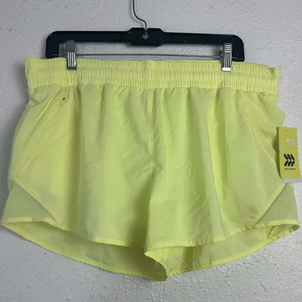 Yellow Women's Shorts Size Large
